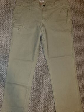 Men's Weatherproof Khaki Pants Stretch Size 40x32. Fits Like A Size 42.